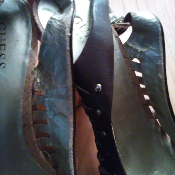 Vintage Guess Shoes - Picture 2 of 2